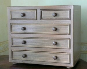 Walnut jewellery chest