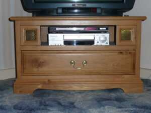 Oak TV unit