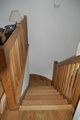 Oak staircase and balustrade