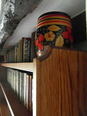 Stained oak bookcase detail