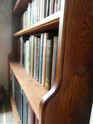 Stained oak bookcase detail (2)